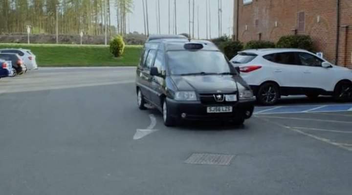 2006 Peugeot Expert E7 in Dead Heading