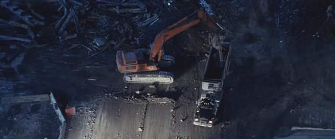 Hitachi EX 700