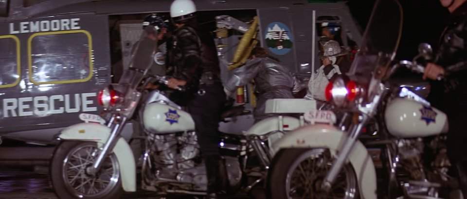 Harley-Davidson FLHP Electra Glide