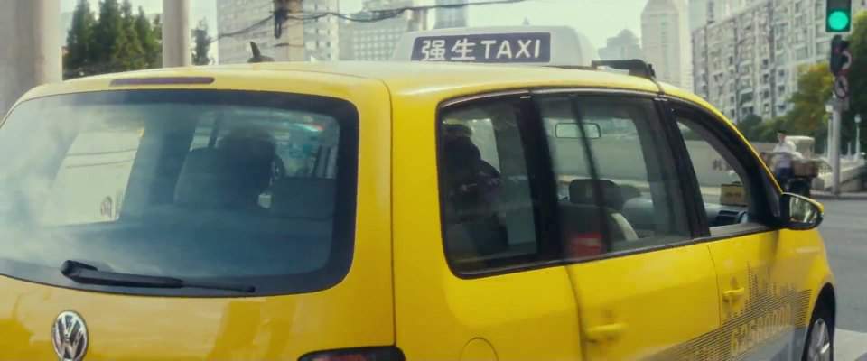 Shanghai-Volkswagen Touran I