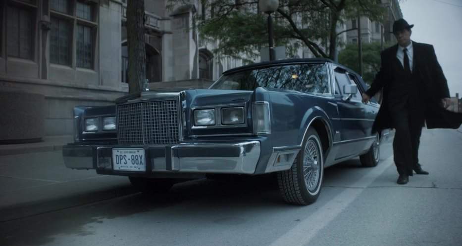 Lincoln Town Car