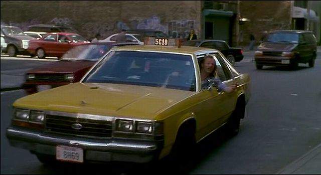 Ford LTD Crown Victoria