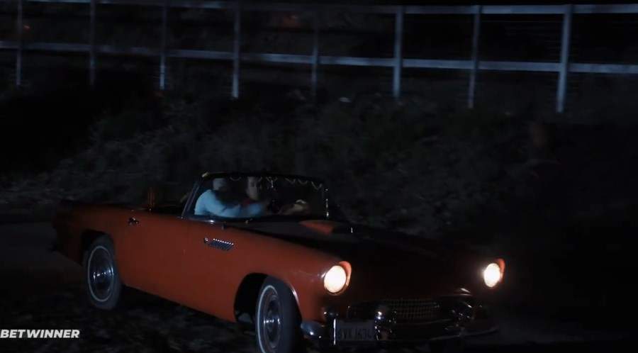 Ford Thunderbird