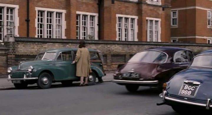 Morris Minor Series II Traveller
