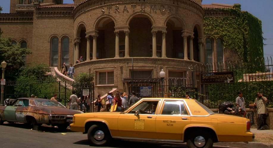 Ford LTD Crown Victoria