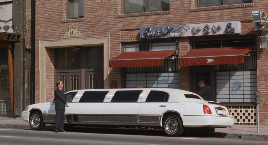 Lincoln Town Car Stretched Limousine