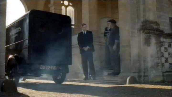 Austin 12/4 Van
