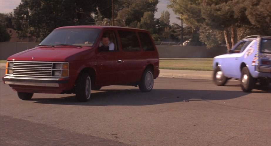 Plymouth Voyager