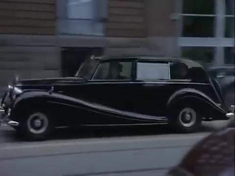 Rolls-Royce Silver Wraith LWB
