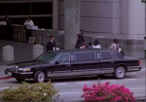 Lincoln Town Car Stretched Limousine