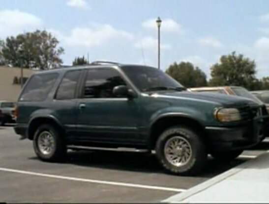 Ford Explorer Sport