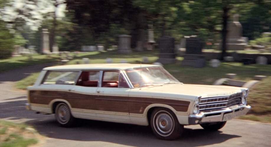 Ford Country Squire