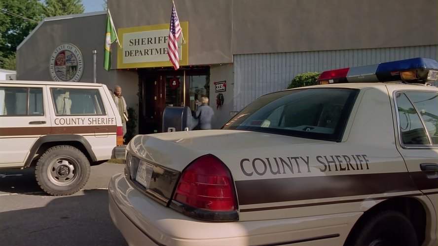 Ford Crown Victoria
