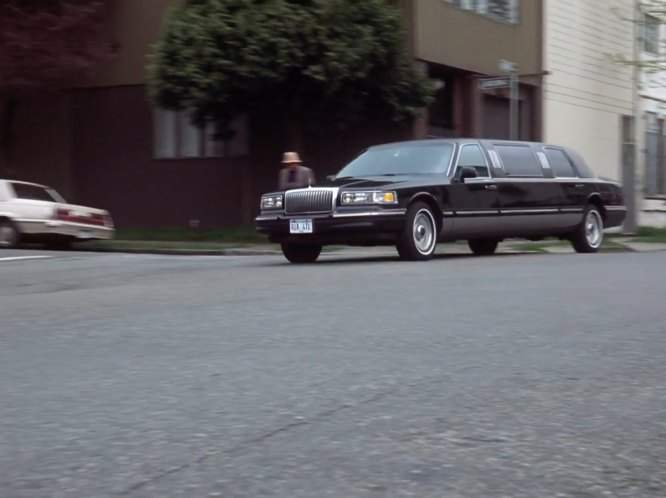 Lincoln Town Car Stretched Limousine