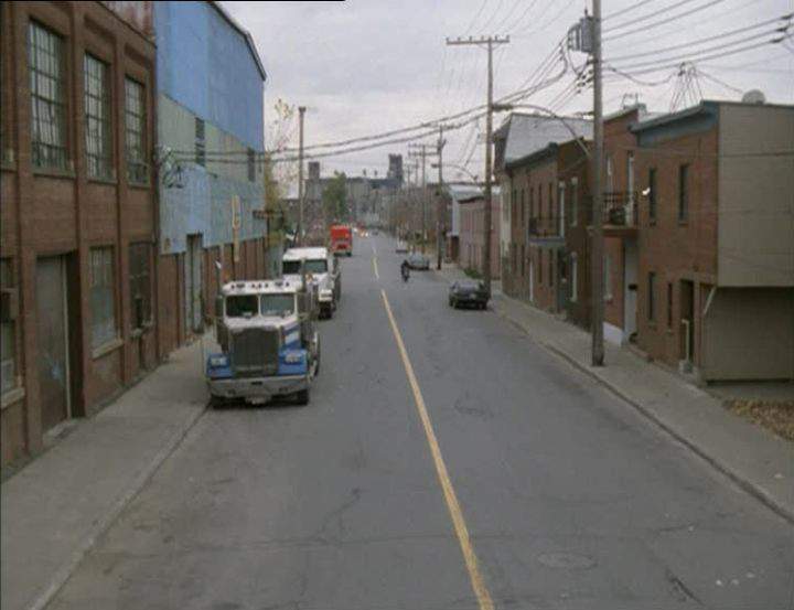 Freightliner FLC 120 64 T