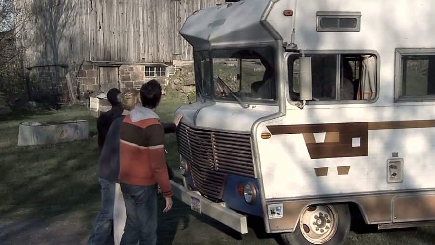Winnebago Brave
