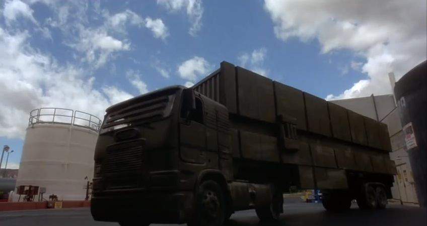 Freightliner FLB