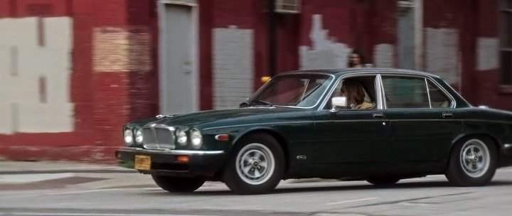 Jaguar XJ6
