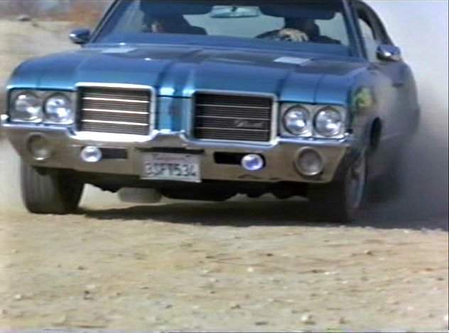 1971 Oldsmobile Cutlass S in Night Class