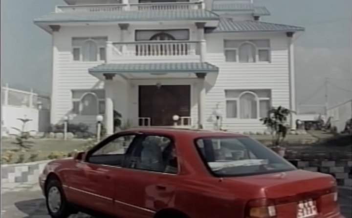 1991 Hyundai Elantra in Super Star