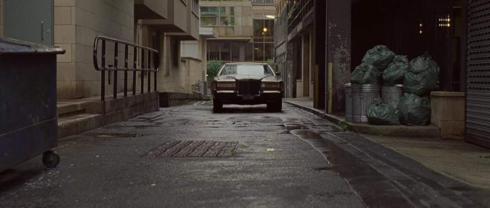 Lincoln Continental Mark IV