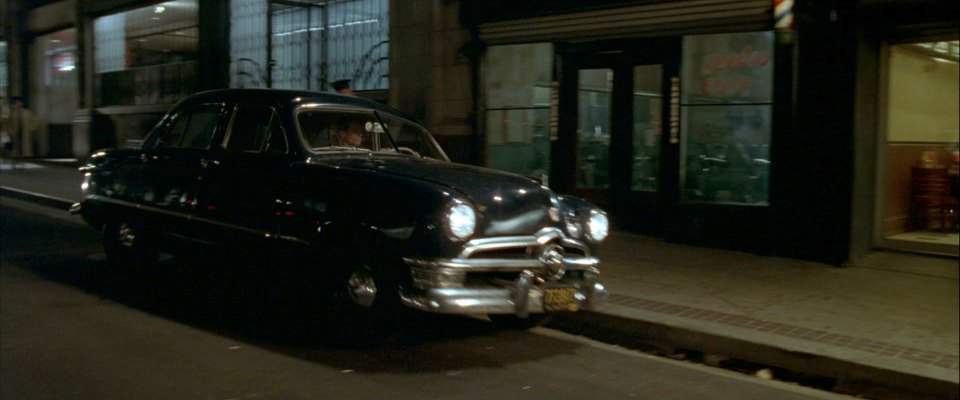 Ford De Luxe