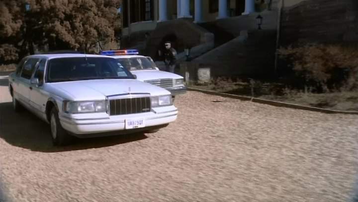 Lincoln Town Car Stretched Limousine