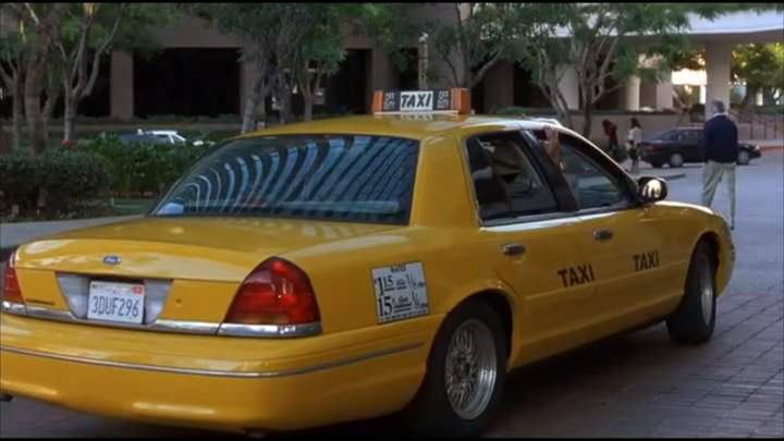 Ford Crown Victoria