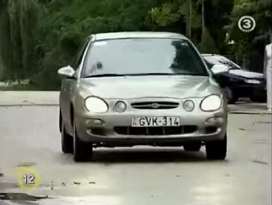 Kia Shuma