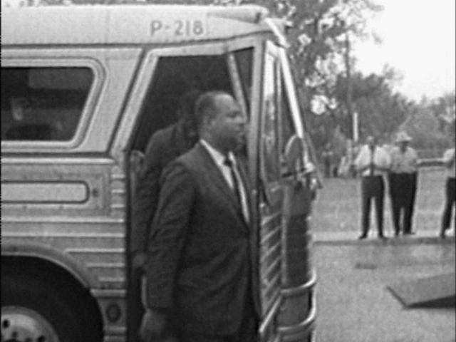 Flxible VL-100 VistaLiner