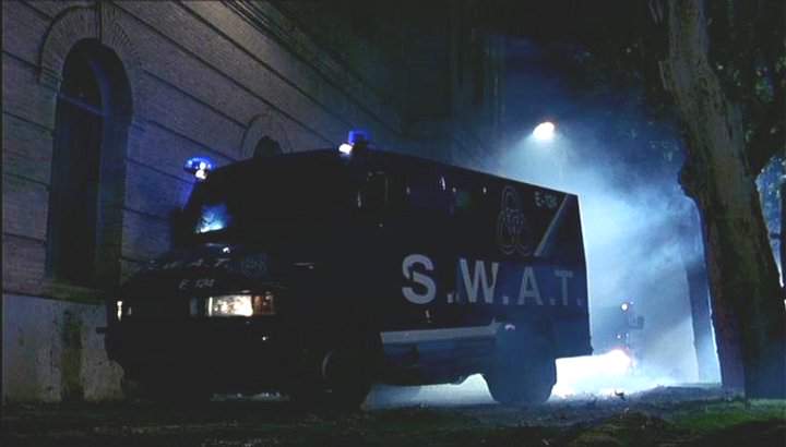 2000 Iveco Daily in Beyond Re-Animator