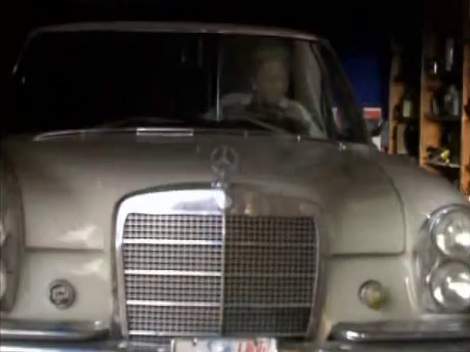 Mercedes-Benz 