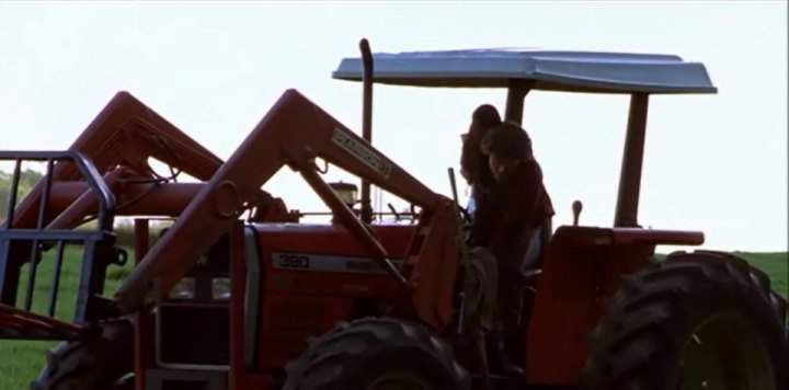 Massey Ferguson 390