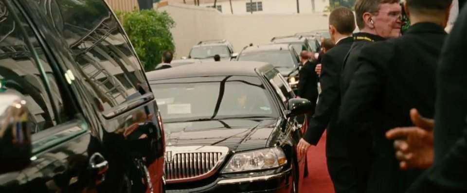 Lincoln Town Car Stretched Limousine