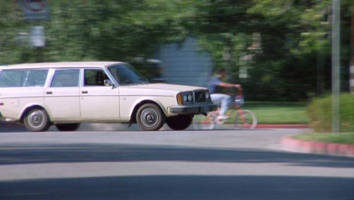 Volvo 245