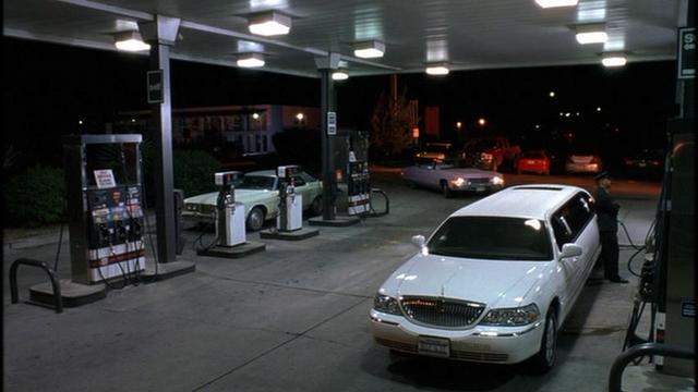 Lincoln Town Car Stretched Limousine