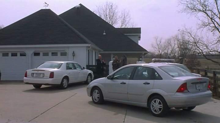 2000 Cadillac DeVille DTS in Return to Sender