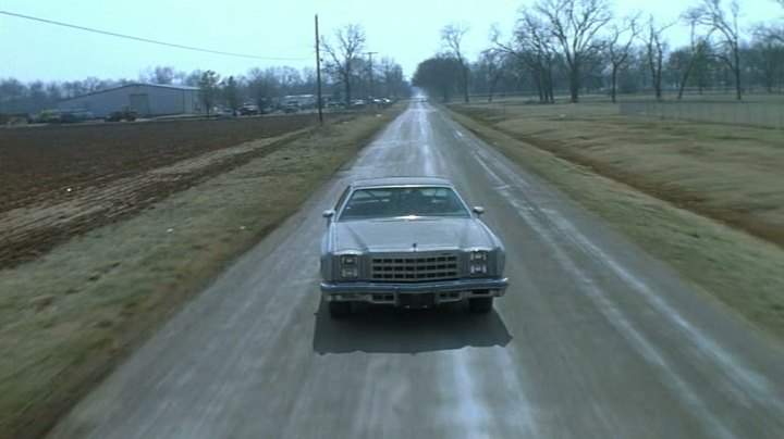 1977 Chevrolet Monte Carlo in Return to Sender