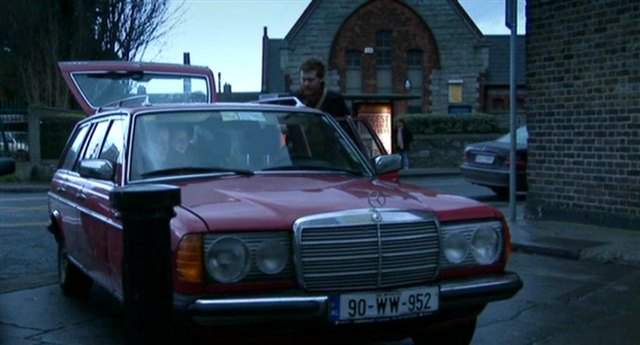 Mercedes-Benz 300 TD