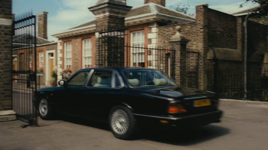 Jaguar Sovereign