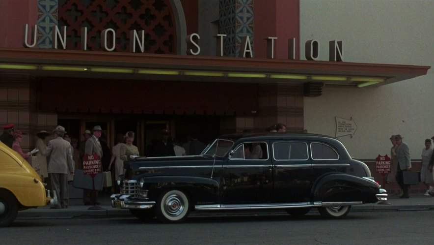 Cadillac Fleetwood 75
