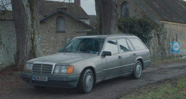 Mercedes-Benz 300 TD