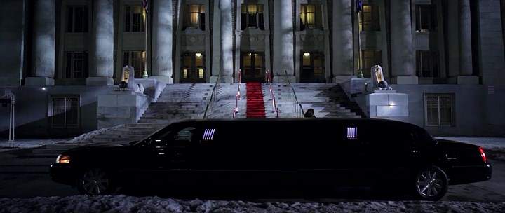 Lincoln Town Car Stretched Limousine