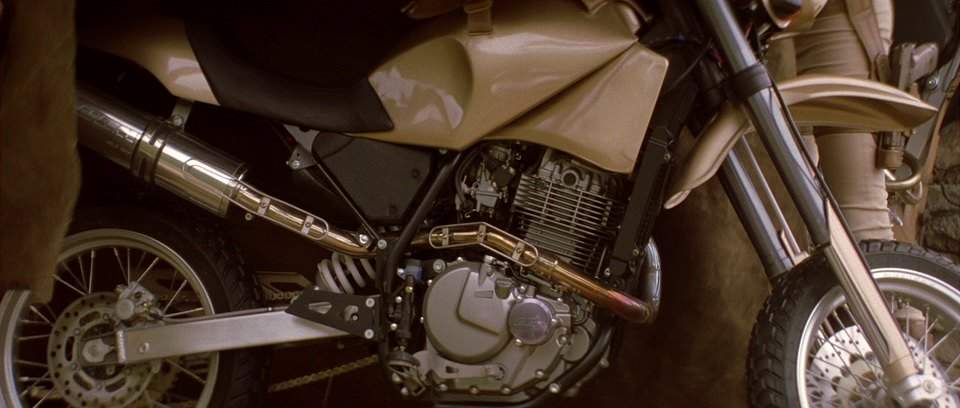 Suzuki DR 650 SE