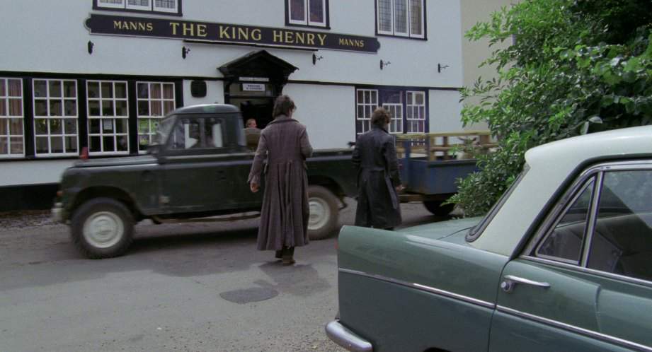 Land-Rover 109'' Series III