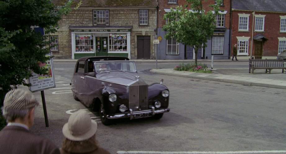 Rolls-Royce Silver Wraith