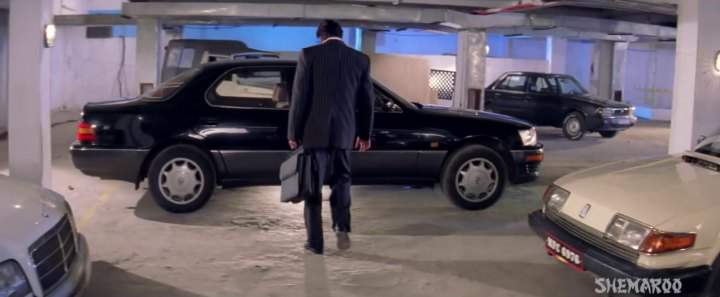 Lexus LS 400
