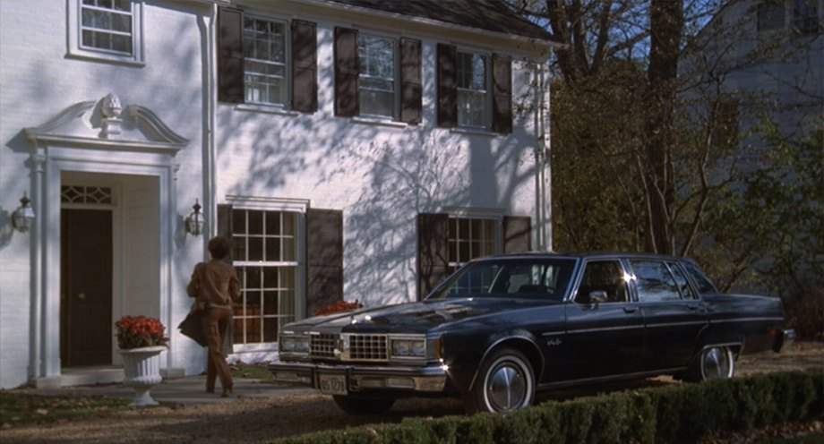 Oldsmobile Ninety-Eight Luxury