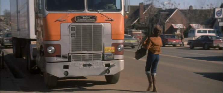 White-Freightliner WFT-6364T