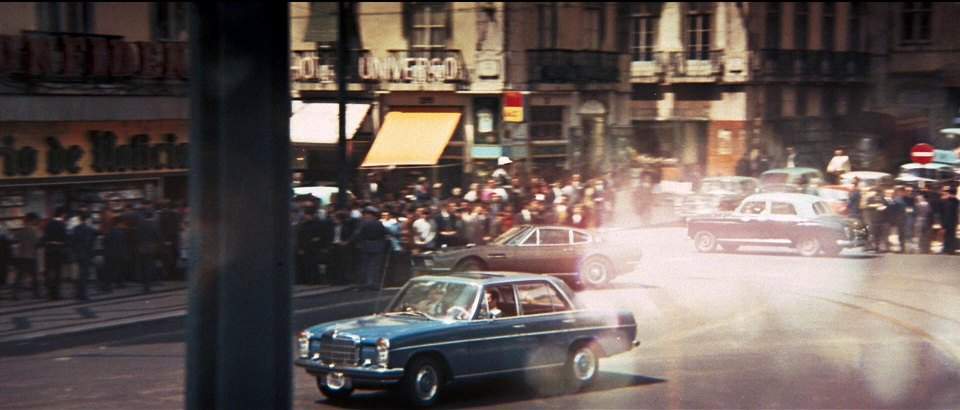 Mercedes-Benz 200
